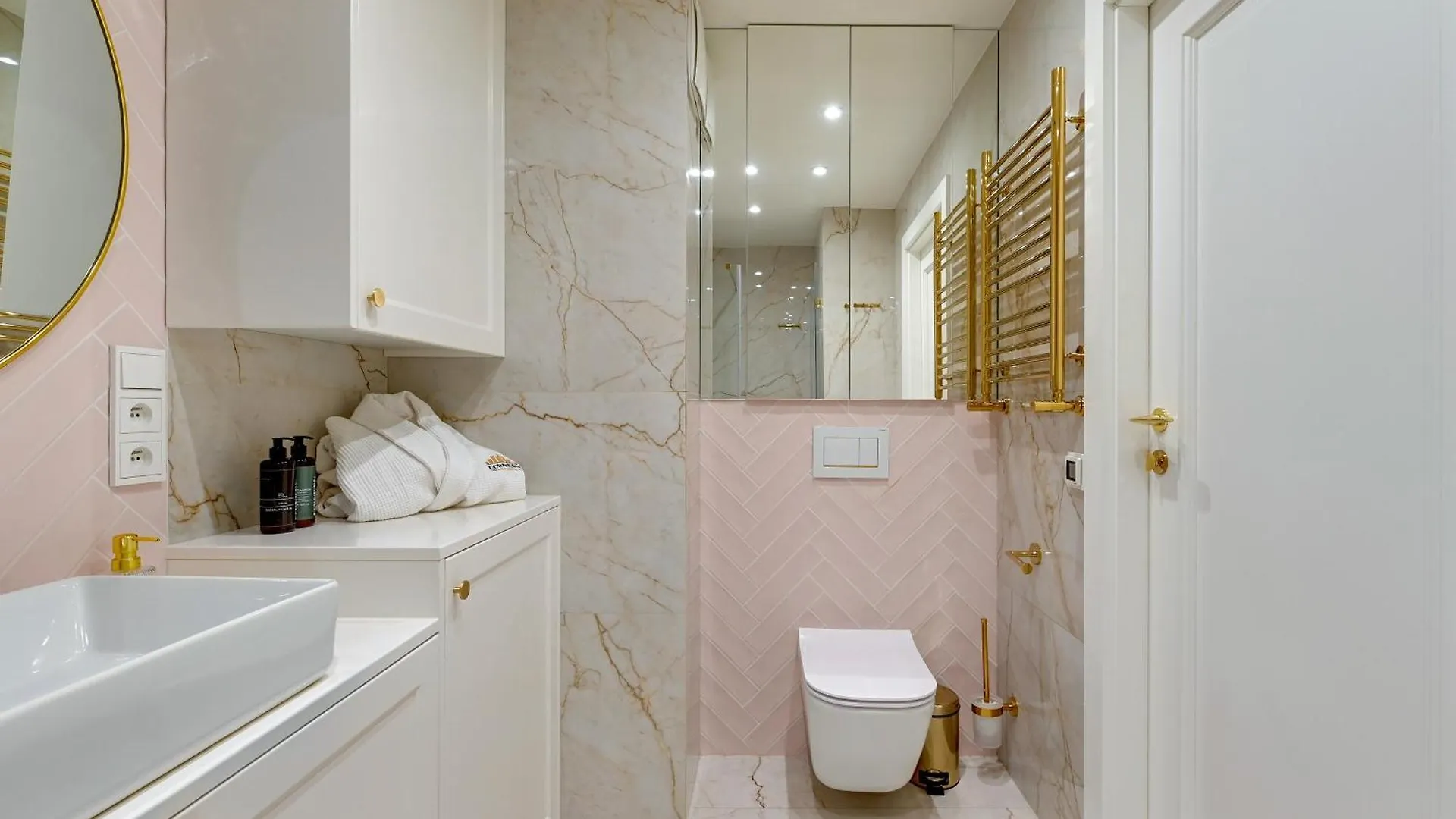 Rezydencja Wintera & Parking By Downtown Apartments Danzica Polonia