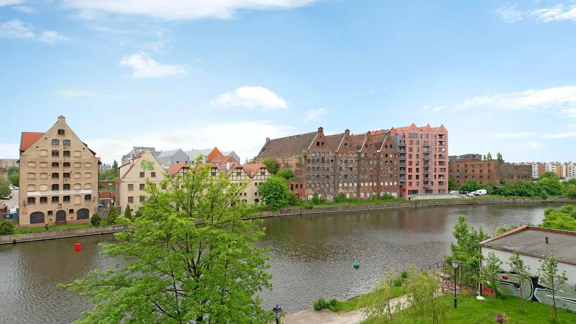 Rezydencja Wintera & Parking By Downtown Apartments Gdansk