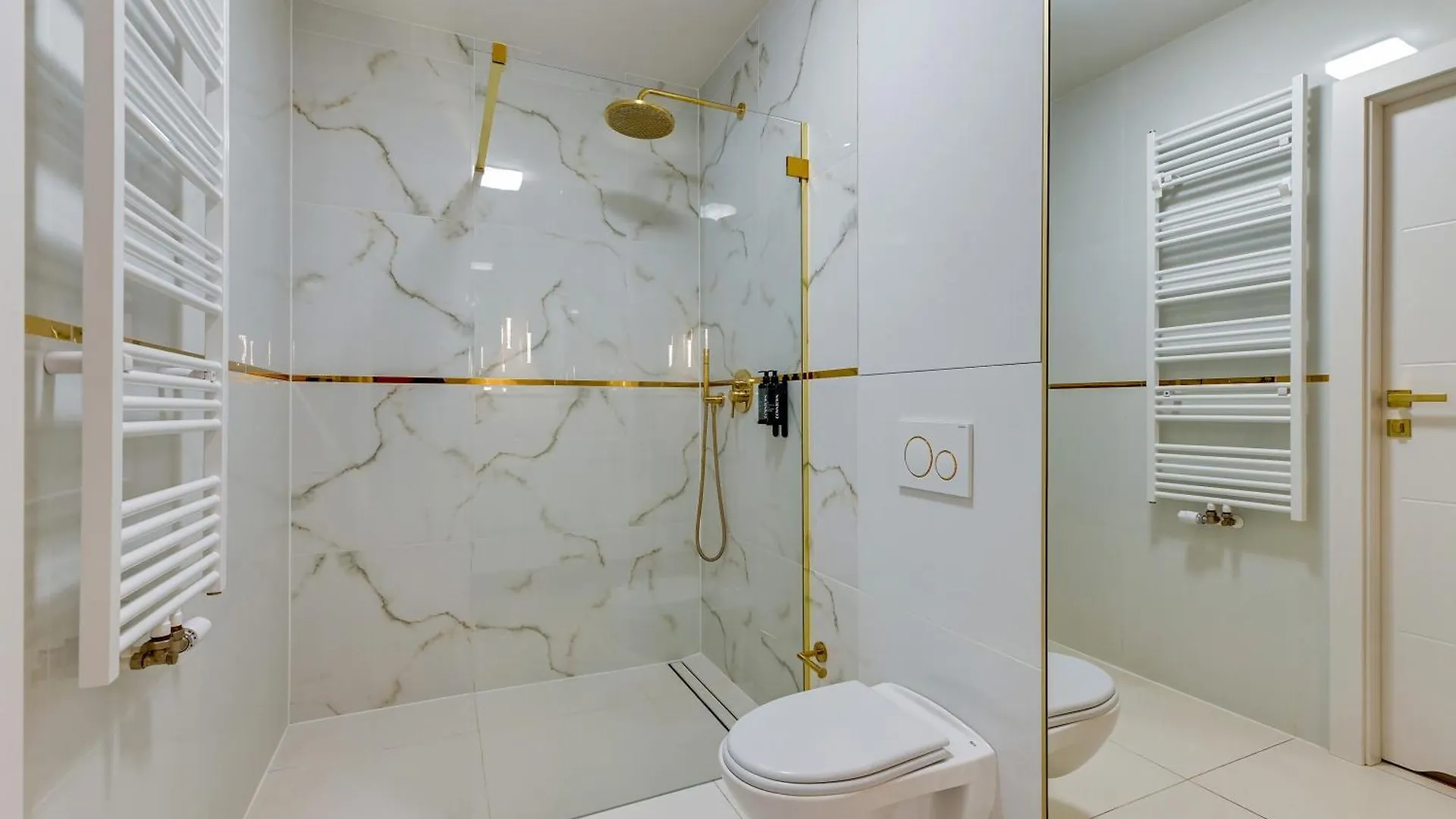 Rezydencja Wintera & Parking By Downtown Apartments Gdansk