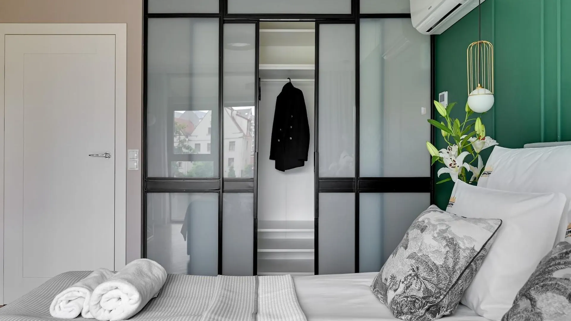 Rezydencja Wintera & Parking By Downtown Apartments 格但斯克 波兰